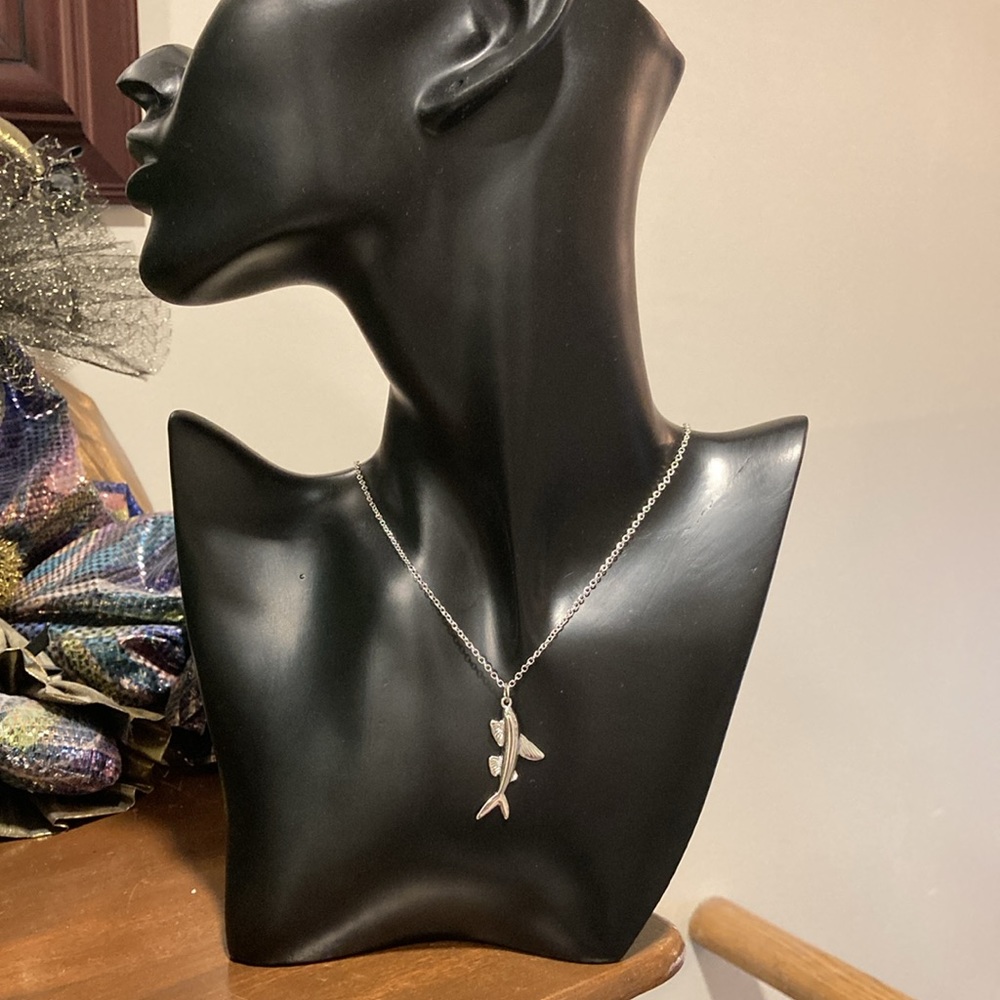 NWOT - Silvertone Flying Fish Necklace & Pendant